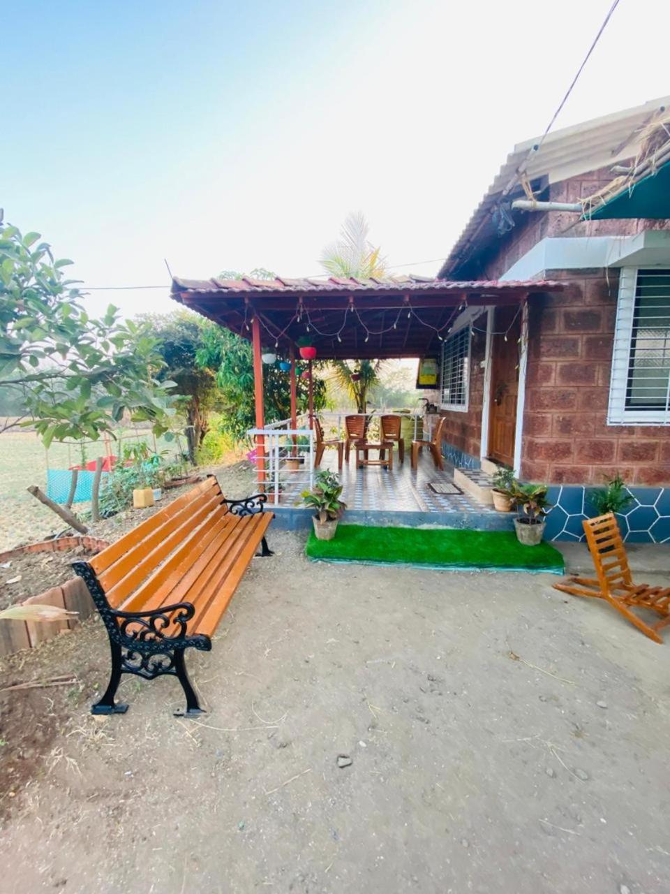 Sumati Raut Farm Villa Sahan Exterior foto